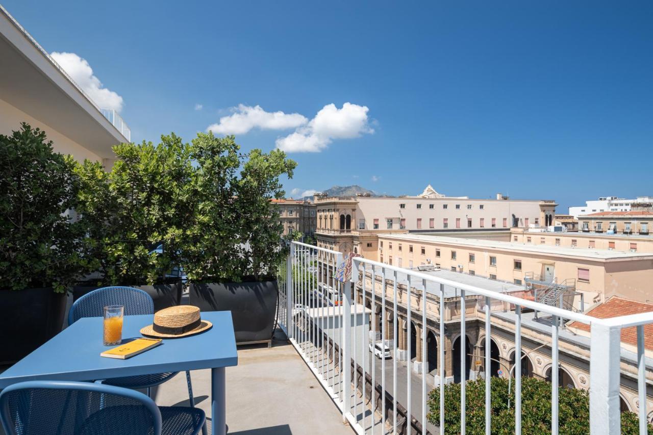 Attico 37 - Queen Room Con Terrazza Privata Palermo Luaran gambar