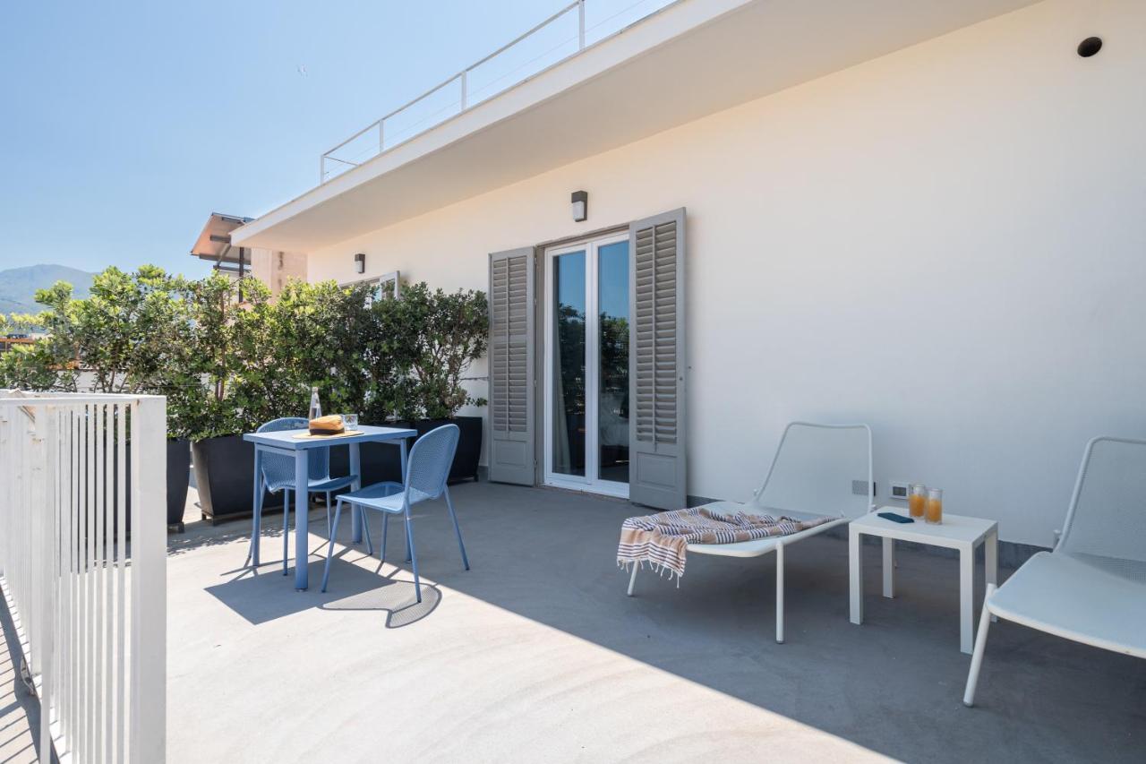 Attico 37 - Queen Room Con Terrazza Privata Palermo Luaran gambar